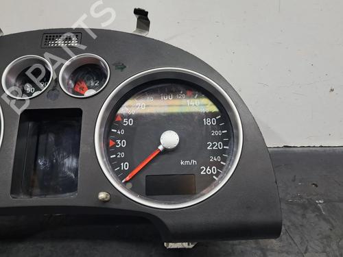 Instrument cluster AUDI TT Roadster (8N9) 1.8 T | BP29957675C47
