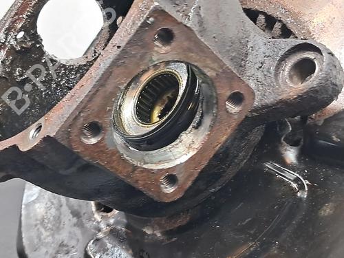 Left front steering knuckle NISSAN PATROL GR IV (Y60, GR) 2.8 TD (Y60A) | BP29973575M25