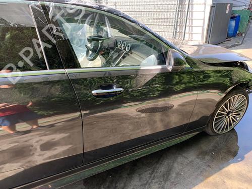 Dør højre fortil MERCEDES-BENZ C-CLASS (W206) C 200 d (206.003) (163 hp) 29970884