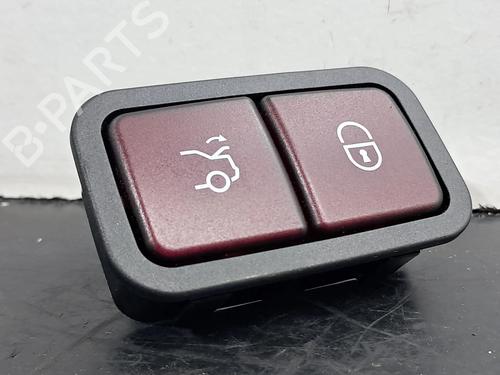 Used Switch MERCEDES-BENZ C-CLASS (W206) C 200 d (206.003) (163 hp) 30135787