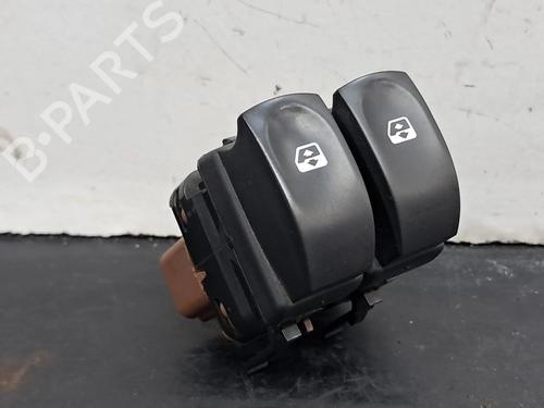 Used Left front window switch RENAULT CLIO III (BR0/1, CR0/1) 1.5 dCi (BR17, CR17) (86 hp) 30182276