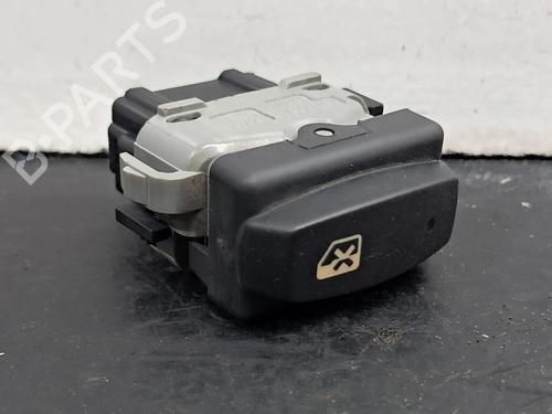 Used Switch RENAULT CLIO III (BR0/1, CR0/1) 1.5 dCi (BR17, CR17) (86 hp) 30182278