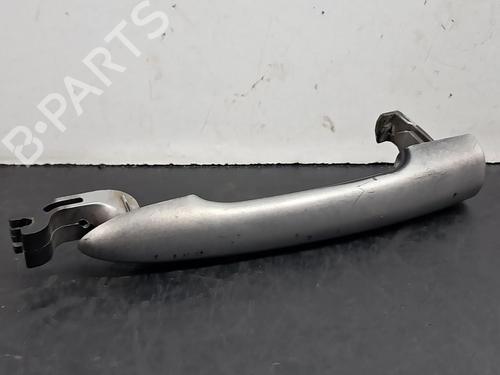 Used Front left exterior door handle RENAULT CLIO III (BR0/1, CR0/1) 1.5 dCi (BR17, CR17) (86 hp) 30182284