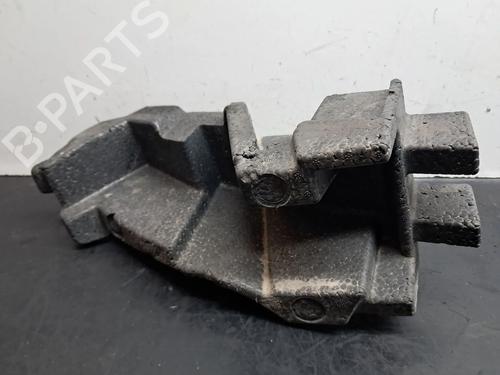 Traversa paraurti anteriore MERCEDES-BENZ CLS (C218) CLS 250 CDI / BlueTEC / d (218.303, 218.304) (204 hp) 30194448