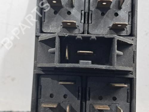 Przełącznik szyby przedniej lewej AUDI A6 C4 (4A2) 2.5 TDI | BP30260686I27 