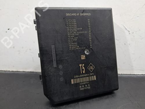 Used Fuse box RENAULT KADJAR (HA_, HL_) 1.5 dCi 110 (HLA3) (110 hp) 30355937