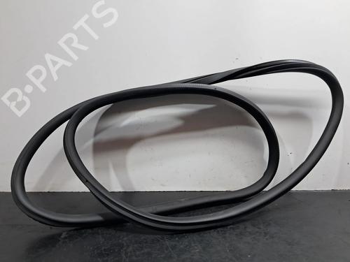 Used Rubber door seal MERCEDES-BENZ C-CLASS (W206) C 200 d (206.003) (163 hp) 30378267