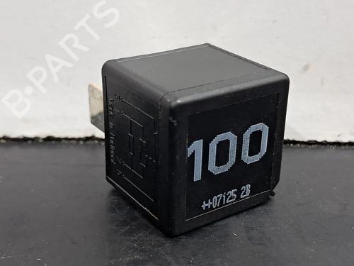 Used Switch VW PASSAT B6 Variant (3C5) 2.0 TDI (140 hp) 30393794