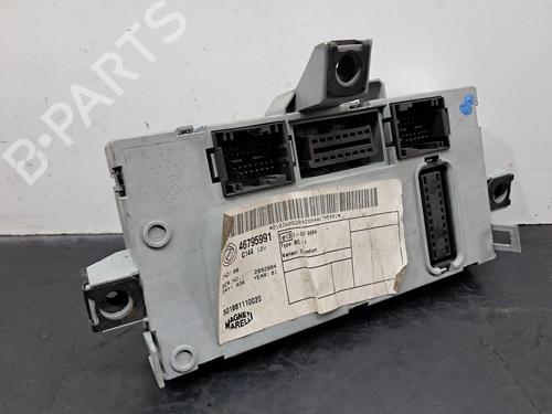 Used Fuse box FIAT PUNTO (188_) 1.2 16V 80 (188.233, .235, .253, .255, .333, .353, .639,... (80 hp) 30397703
