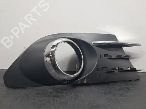 Grill PEUGEOT 5008 (0U_, 0E_) 1.6 HDi (114 hp) 30470837