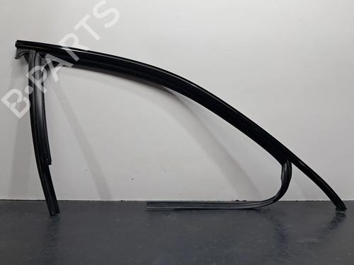 Used Rubber door seal AUDI Q3 Sportback (F3N) 35 TFSI (150 hp) 30529917