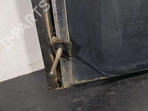 Vidro painel traseiro direito NISSAN TERRANO II (R20) 3.0 DiTD 4WD | BP30530073C92