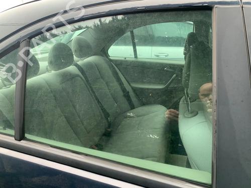 Used Rear right door window MERCEDES-BENZ C-CLASS (W203) C 220 CDI (203.006, 203.008) (143 hp) 30539708
