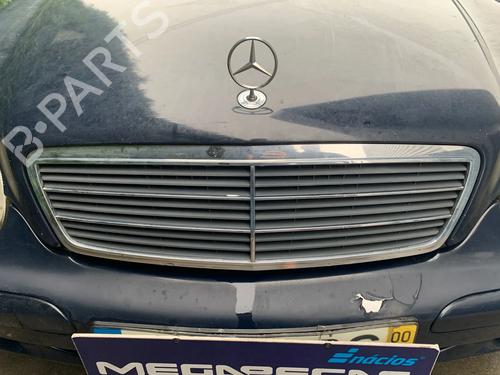 Used Grille MERCEDES-BENZ C-CLASS (W203) C 220 CDI (203.006, 203.008) (143 hp) 30550153