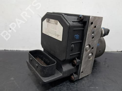 ABS Bremseaggregat TOYOTA AVENSIS (_T25_) 2.0 D-4D (CDT250_, CDT250R) (116 hp) 13366301