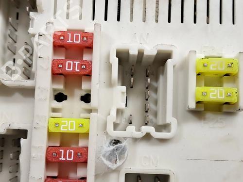 Fuse box RENAULT MEGANE III Hatchback (BZ0/1_, B3_) 1.5 dCi (BZ09, BZ0D, BZ1W, BZ29, BZ14) | BP30657475E1