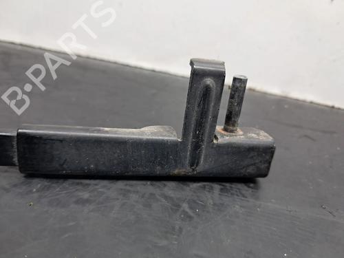 Ruitenwisserarm voor VW GOLF PLUS V (5M1, 521) 1.9 TDI | BP30749829C143