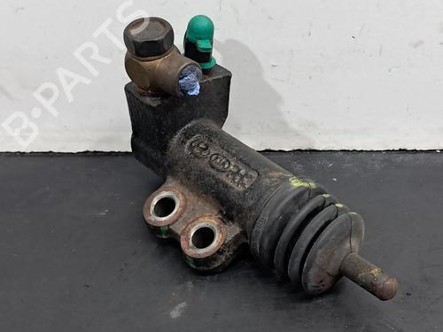 Used Clutch slave cylinder KIA CEE'D (JD) 1.4 MPI (101 hp) 30804630