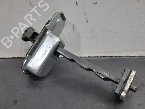 Used Hinge/Door check strap KIA CEE'D (JD) 1.4 MPI (101 hp) 30805896