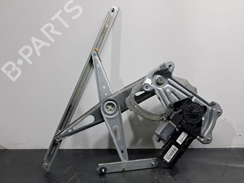 Alzavetro anteriore sinistro RENAULT MEGANE III Hatchback (BZ0/1_, B3_) 1.5 dCi (BZ09, BZ0D, BZ1W, BZ29, BZ14) (110 hp) 30805914