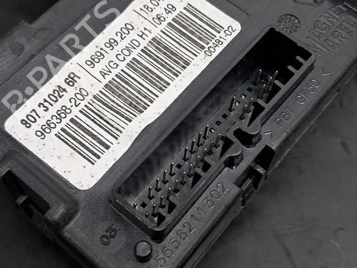 Alzavetro anteriore sinistro RENAULT MEGANE III Hatchback (BZ0/1_, B3_) 1.5 dCi (BZ09, BZ0D, BZ1W, BZ29, BZ14) | BP30805914C22