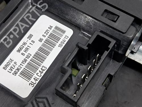 Alzavetro anteriore sinistro RENAULT MEGANE III Hatchback (BZ0/1_, B3_) 1.5 dCi (BZ09, BZ0D, BZ1W, BZ29, BZ14) | BP30805914C22