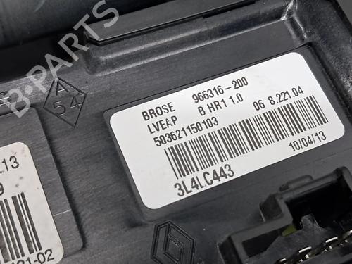 Alzavetro anteriore sinistro RENAULT MEGANE III Hatchback (BZ0/1_, B3_) 1.5 dCi (BZ09, BZ0D, BZ1W, BZ29, BZ14) | BP30805914C22