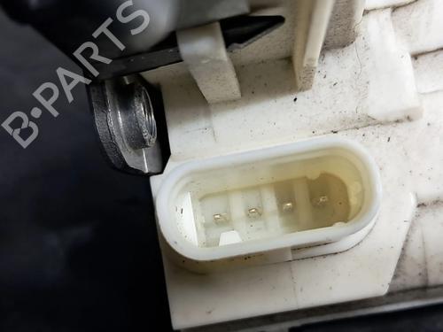 Serratura posteriore destra MERCEDES-BENZ A-CLASS (W176) A 180 CDI / d (176.012) | BP30805975C99 