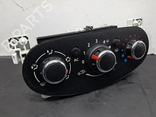 AC-Styringsenhed/Manøvreenhed DACIA SANDERO II 1.5 dCi 75 / Blue dCi 75 (B8JW, B8M4, B8AH, B8M7, B8M6) (75 hp) 30839568