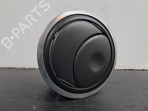 Used Air vent DACIA SANDERO II 1.5 dCi 75 / Blue dCi 75 (B8JW, B8M4, B8AH, B8M7, B8M6) (75 hp) 30856570