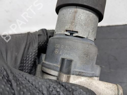 Auxiliary water pump MERCEDES-BENZ C-CLASS Coupe (CL203) C 200 Kompressor (203.742) | BP30881703M111