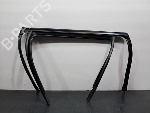 Gummiliste MERCEDES-BENZ GLC (X253) 220 d 4-matic (253.905, 253.903) (170 hp) 31023256