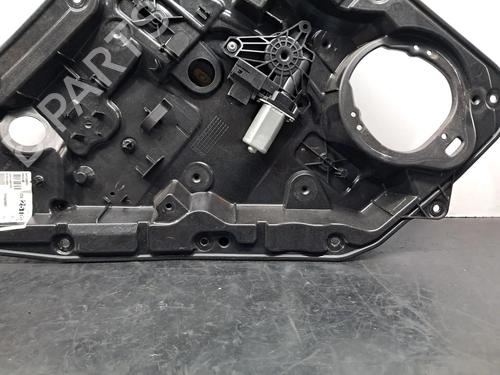 Rear left window mechanism MERCEDES-BENZ GLA-CLASS (X156) GLA 220 CDI (156.903) | BP31046995C24