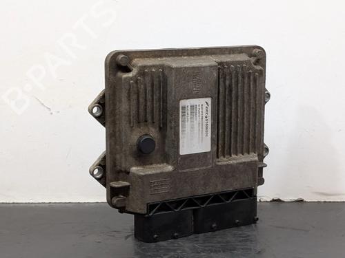 Used Engine control unit (ECU) FIAT GRANDE PUNTO (199_) 1.3 D Multijet (199.AXD11, 199.AXD1A, 199.AXD1B,... (90 hp) 29434456