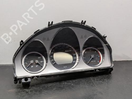 Quadrante MERCEDES-BENZ C-CLASS (W204) C 220 CDI (204.008) (170 hp) 31073578