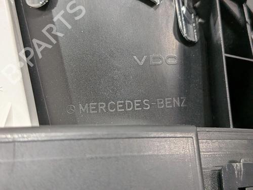 Instrument cluster MERCEDES-BENZ C-CLASS (W204) C 220 CDI (204.008) | BP31073578C47 
