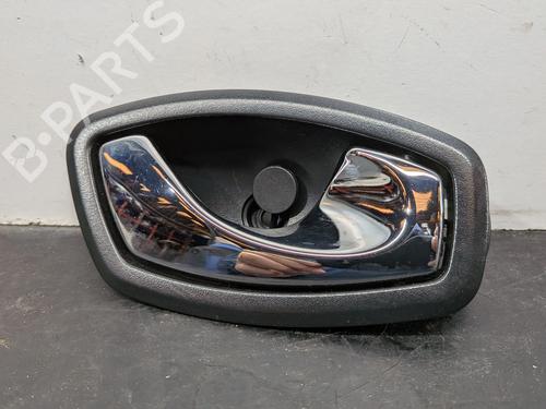 Poignée extérieure arrière droite RENAULT SCÉNIC III (JZ0/1_) 1.6 dCi (JZ00, JZ12) (130 hp) 31084479
