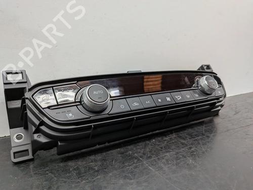 Used Climate control MAZDA 6 Saloon (GJ, GL) 2.2 D (184 hp) 31084561