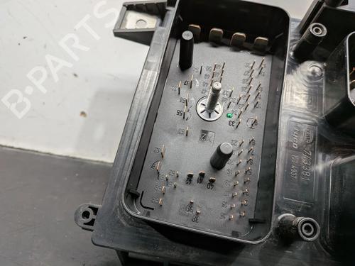 Fuse box OPEL ASTRA H Estate (A04) 1.4 (L35) | BP31115878E1 