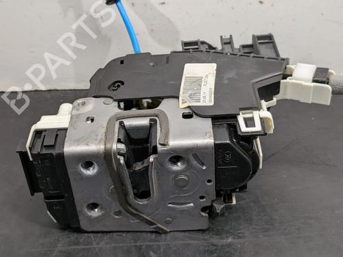 Rear left lock MERCEDES-BENZ GLA-CLASS (X156) GLA 220 CDI (156.903) | BP31129259C100