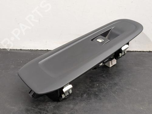 Pulsantiera anteriore destra PEUGEOT 308 II (LB_, LP_, LW_, LH_, L3_) 1.6 BlueHDi 120 (120 hp) 31161622