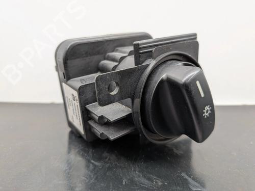 Forlygtekontakt MERCEDES-BENZ B-CLASS Sports Tourer (W245) B 180 CDI (245.207) (109 hp) 31338691