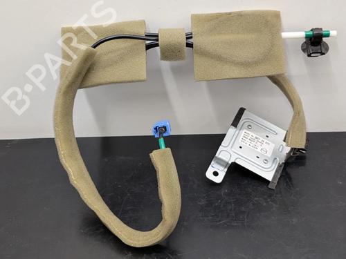 Antenne/Halterung für MAZDA 6 Saloon (GJ, GL) 2.2 D (184 hp) 31371416