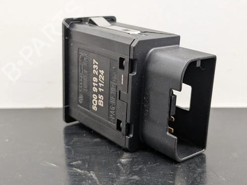 Switch AUDI Q3 Sportback (F3N) 35 TFSI | BP31588261I30