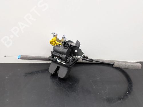 Used Tailgate lock AUDI Q3 Sportback (F3N) 35 TFSI (150 hp) 31599522