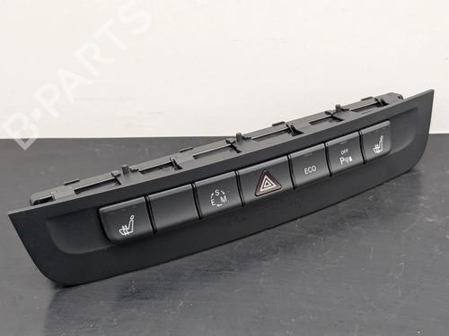 Used Switch MERCEDES-BENZ B-CLASS Sports Tourer (W246, W242) B 200 CDI (246.201) (136 hp) 31621604