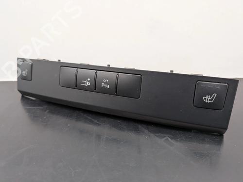 Used Switch MERCEDES-BENZ E-CLASS Coupe (C207) E 350 CDI (207.322) (231 hp) 31629151