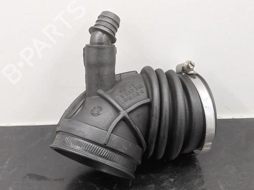 Rohr für BMW 3 Touring (E46) 318 i (118 hp) 31687570