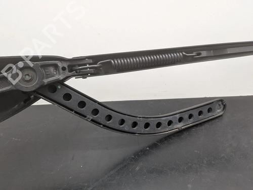 Front windshield wiper arm RENAULT SCÉNIC II (JM0/1_) 1.5 dCi (JM0F) | BP31687573C143 