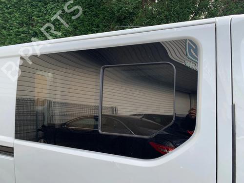Vitre porte arrière droite RENAULT TRAFIC III Van (FG_) 1.6 dCi 120 (FGMK) (121 hp) 31873329